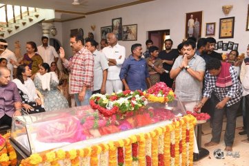 Celebrities Pay Homage to Vijaya Nirmala Garu